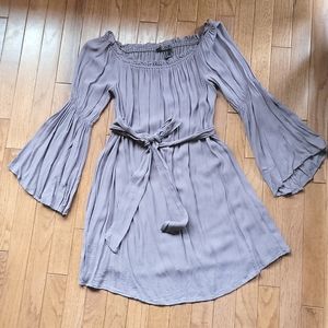 Forever 21 Off-Shoulder Peasant Top